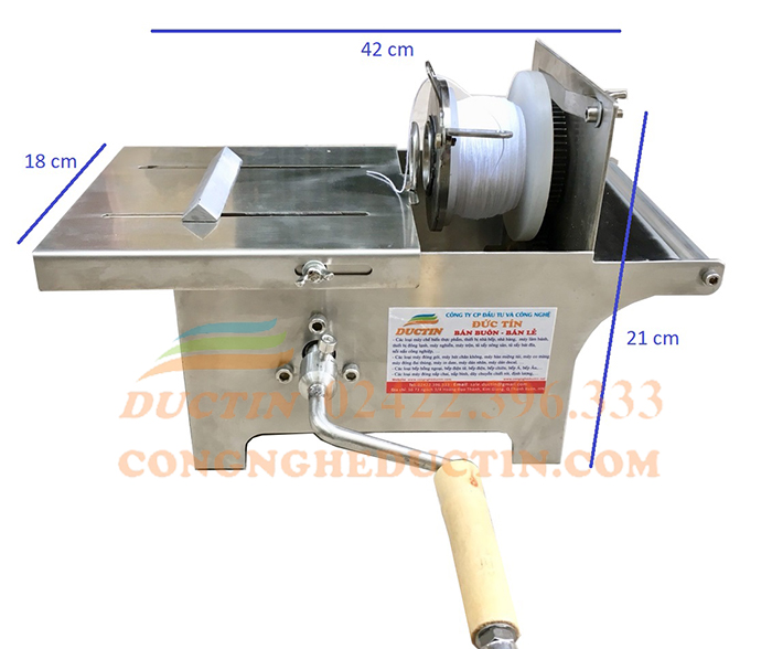 Kich-thuoc-may-buoc-xuc-xich-quay-tay Kich-thuoc-may-buoc-xuc-xich-quay-tay