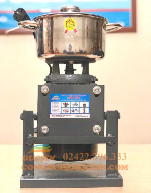 Mat-sau-may-xay-gio-750w-duc-tin
