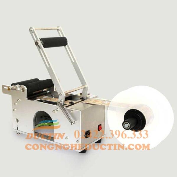 May-dan-nhan-chai-tron-lt50