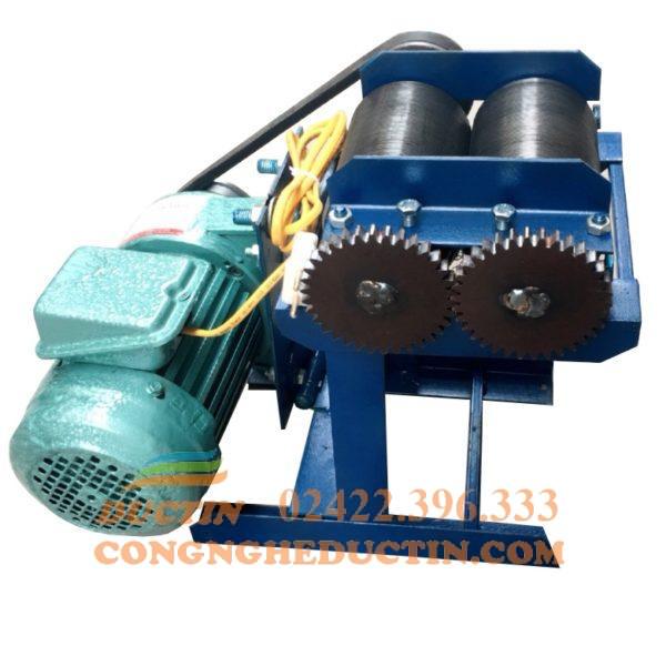 May-thai-bi-mo-to-khung-sat