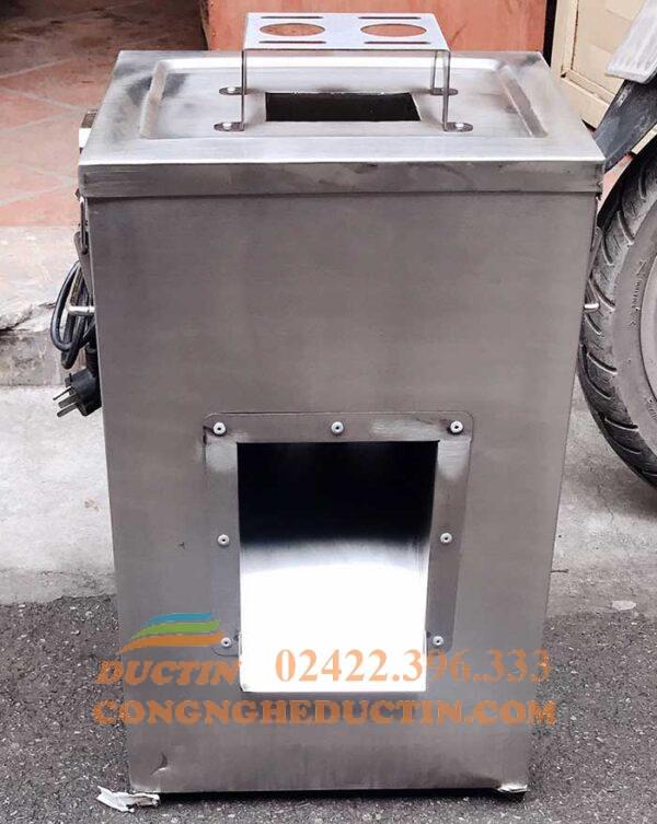 Mat-truoc-may-sq1-duc-tin