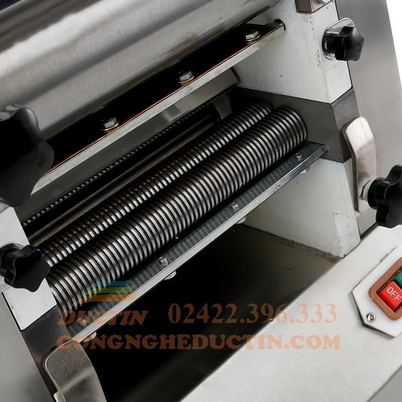 Bo-dao-cat-bot-0961483893